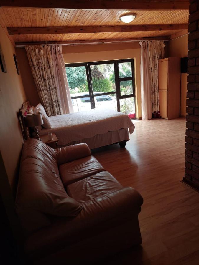 Lion Rock View Guesthouse Maseru Exterior photo